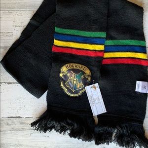 Harry Potter Hogwarts Scarf NWT